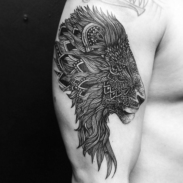 lion-tattoos-17