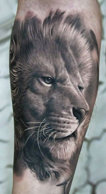 lion-tattoos-40