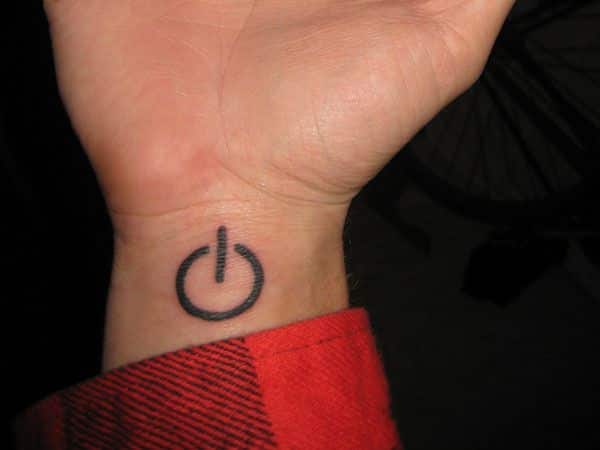 wrist-tattoos-09