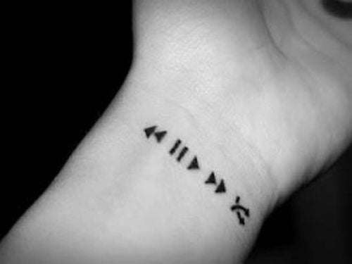 wrist-tattoos-40