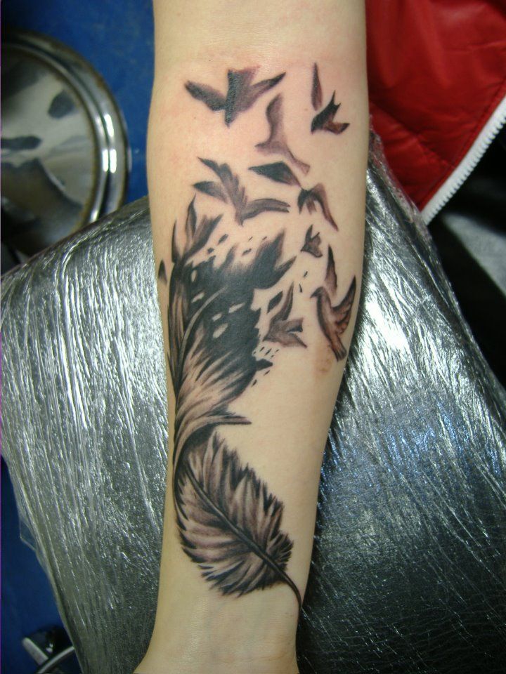 feather-tattoos-50