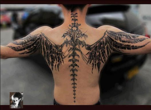 Dragon Tattoo Spine: Celebrities with Dragon Spine Tattoos - wide 6