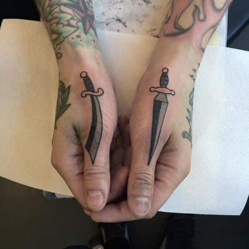 weapon-tattoos-21