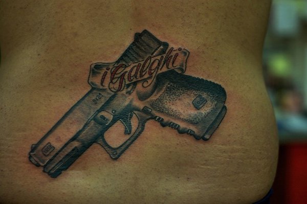 weapon-tattoos-30