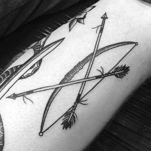 bow-and-arrow-tattoos-14
