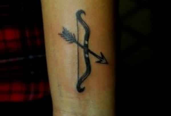 bow-and-arrow-tattoos-31