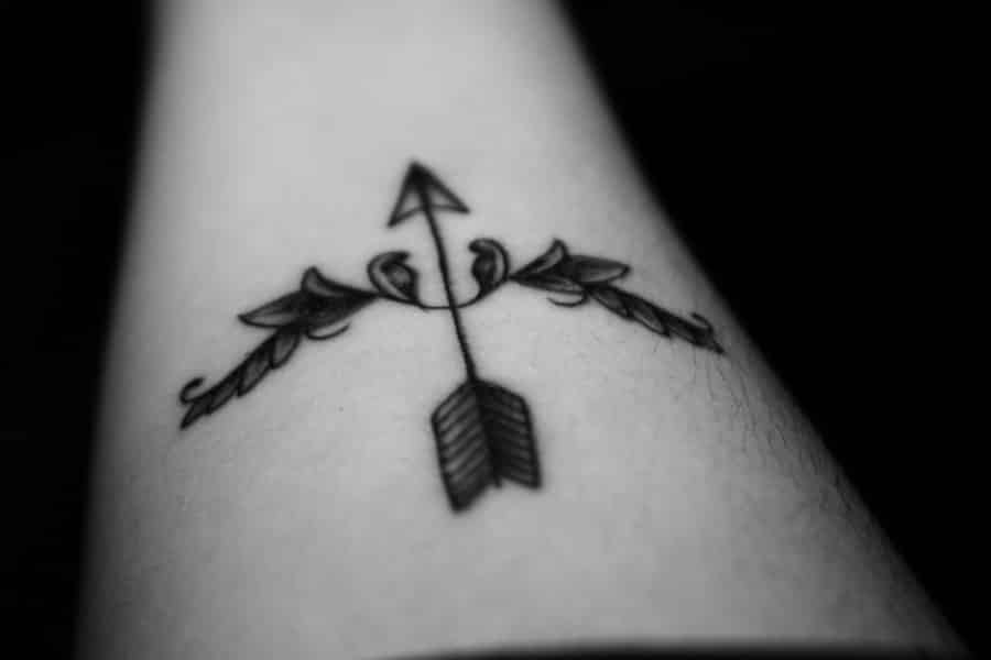 bow-and-arrow-tattoos-46