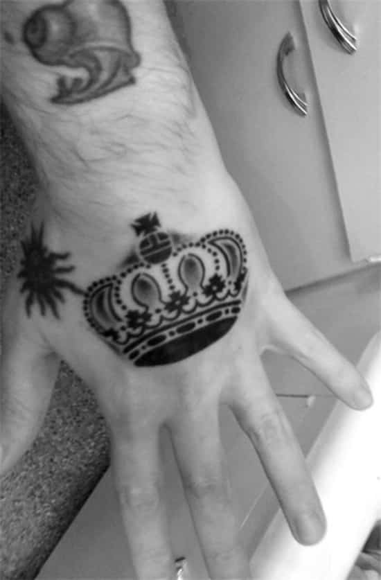 crown-tattoos-09
