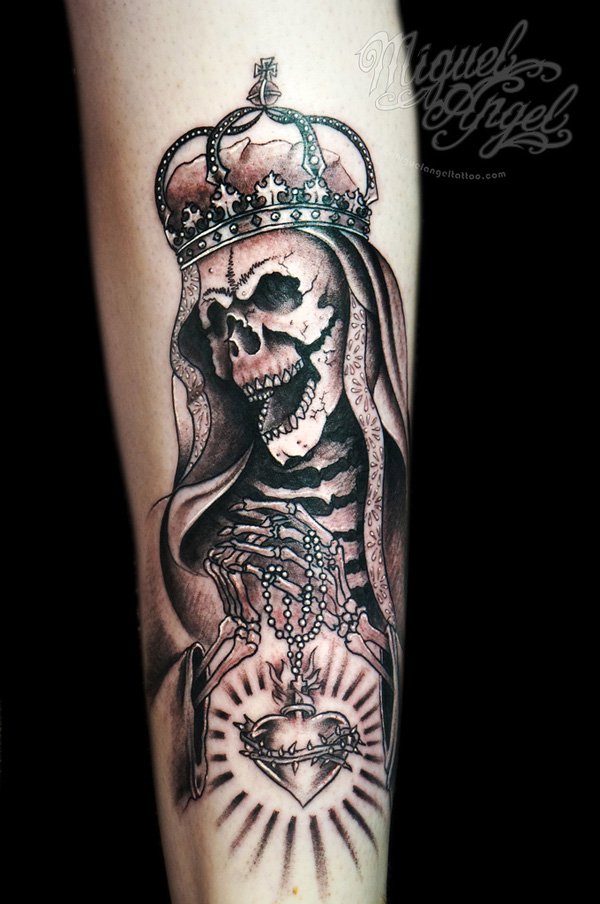 crown-tattoos-19