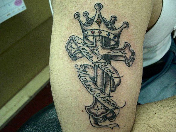 crown-tattoos-27
