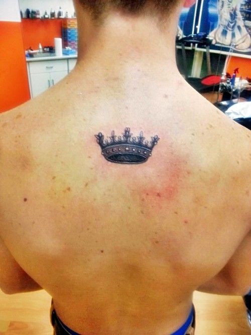 crown-tattoos-31