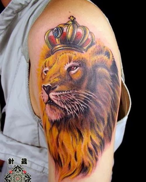 crown-tattoos-42