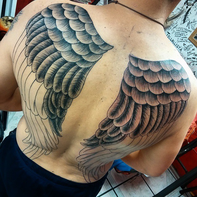 angel-wing-tattoos-20