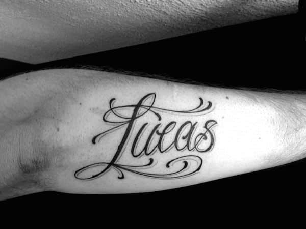 name-tattoos-45