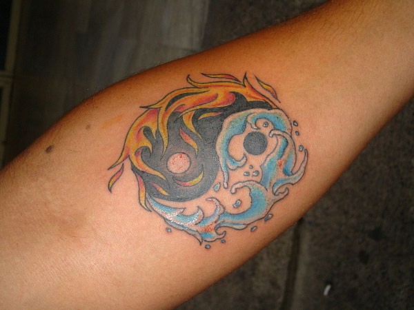 yin-yang-tattoos-35