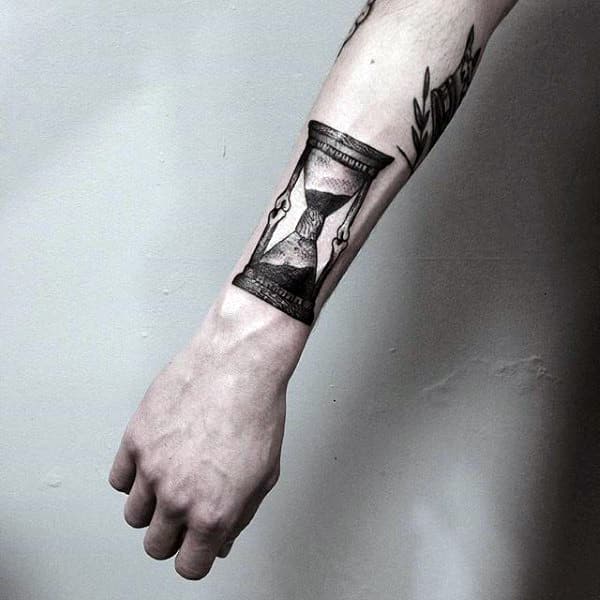 hourglass-tattoos-43