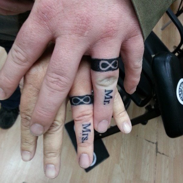 wedding-ring-tattoos-15