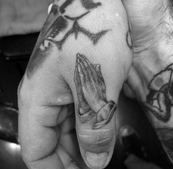 praying-hands-tattoos-17
