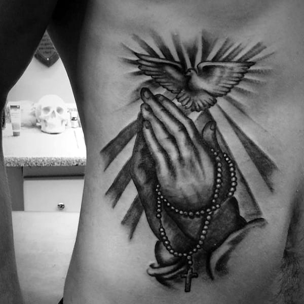praying-hands-tattoos-25