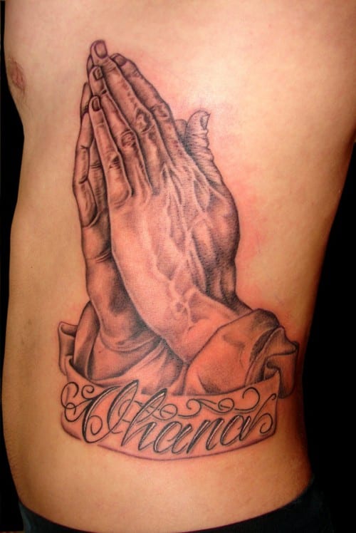 praying-hands-tattoos-33
