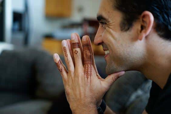 Henna tattoo design for men, idea 22